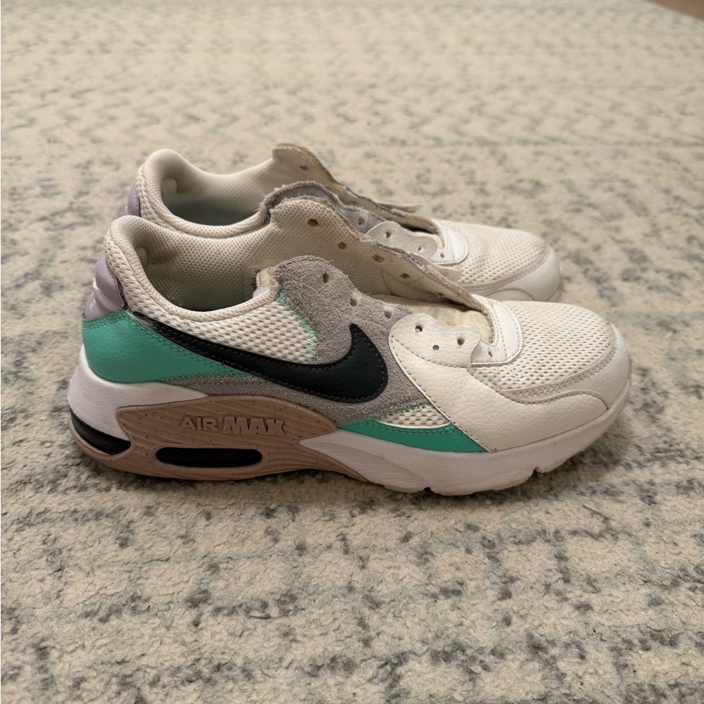 Nike Air Max Sneakers - White, Black, and Green